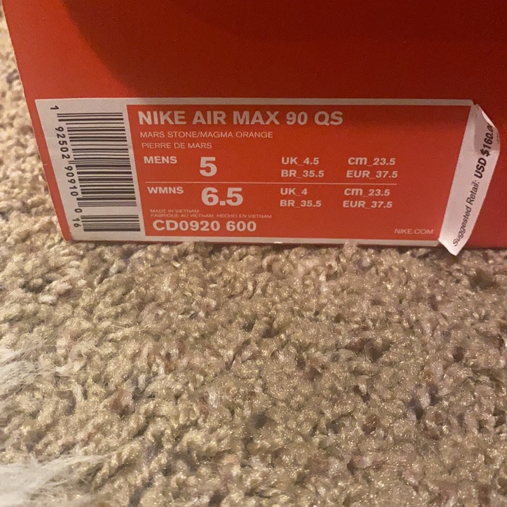 Nike Air Max 90 Moon Landing View 5